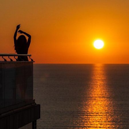 Sunrise Apart-Hotel Batumi Zewnętrze zdjęcie