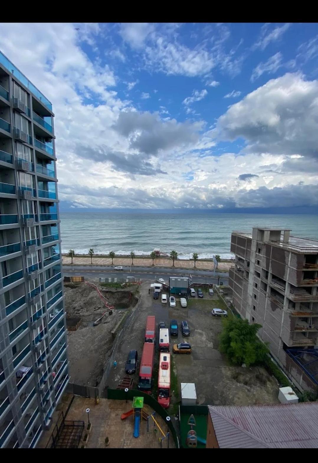 Sunrise Apart-Hotel Batumi Zewnętrze zdjęcie